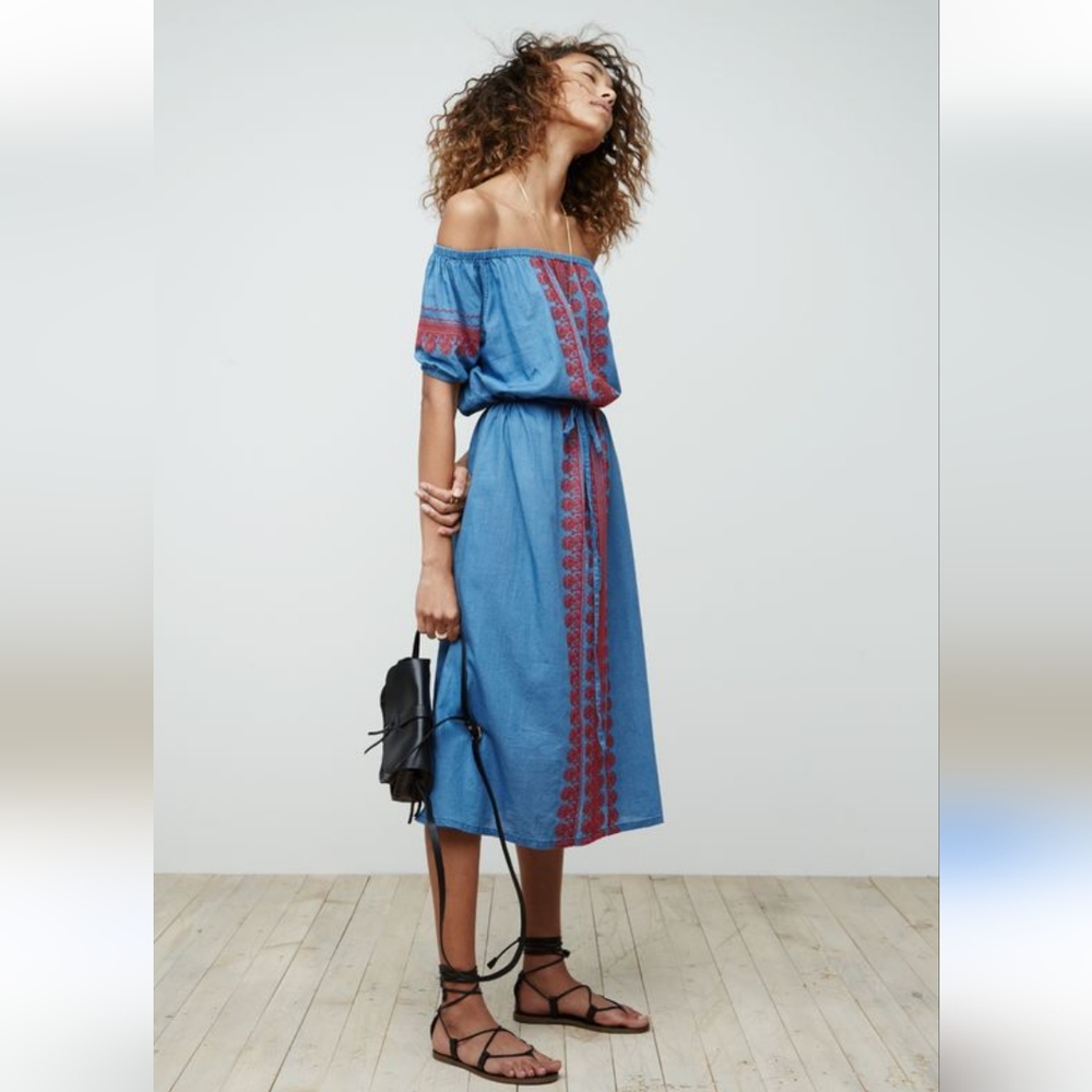 Madewell chambray Indigo Mercado embroidered dress